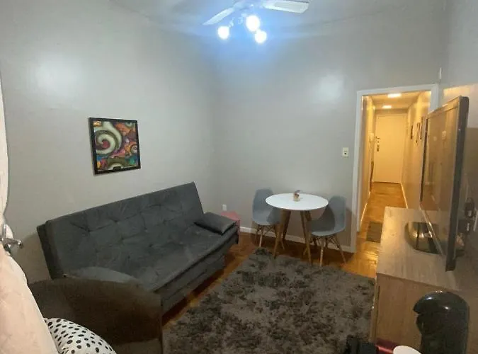 Apartamento Em Copacabana - Rj